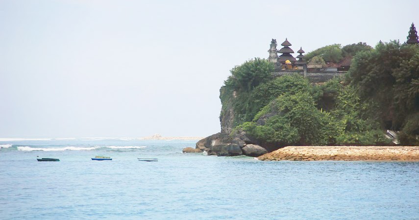 Wisata Pantai Geger di Nusa Dua Bali Kamera Budaya