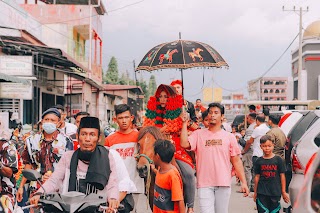 Pengantin Berkuda Beberapa Rangkaian Unik Pernikahan Masyarakat Alas Aceh Tenggara