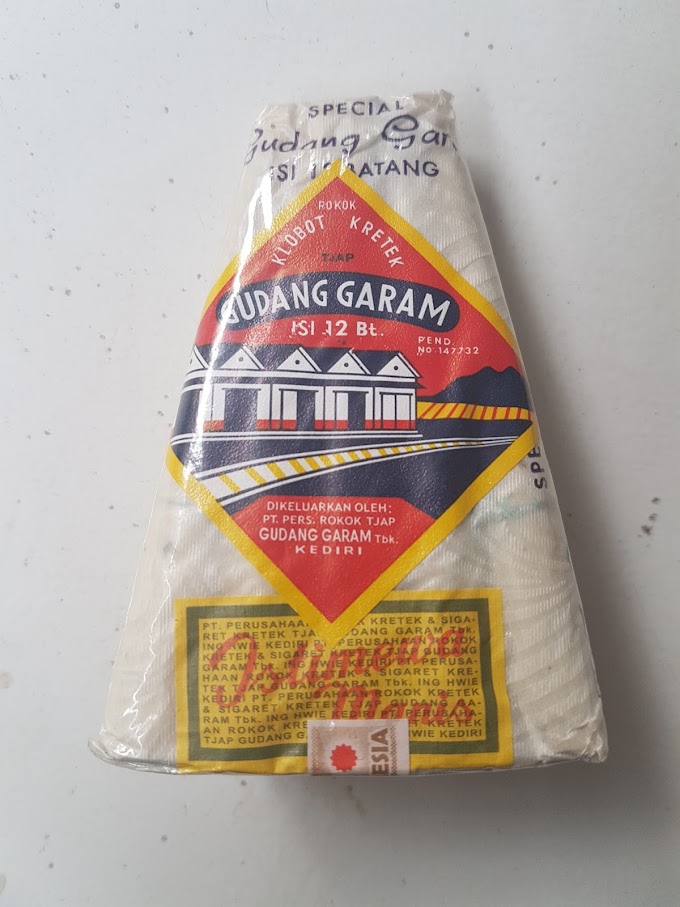 Gudang Garam Klobot Special Istimewa Manis isi 12 Batang, Produk Klobot Buatan Gudang Garam