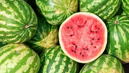 How To Pick Ripe Watermelon: how to pick a sweet watermelon every time