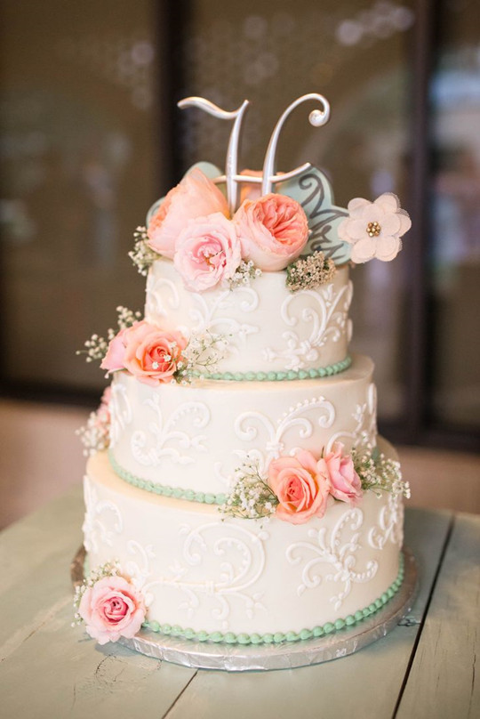 3 Tier Wedding Cake Designs 10