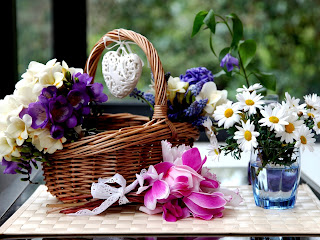 Basket Daisy Flowers Wallpaper