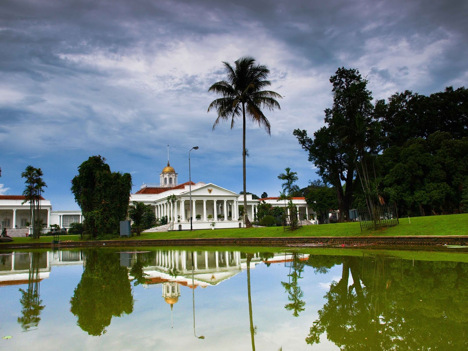 Sketsa Gambar Istana Negara