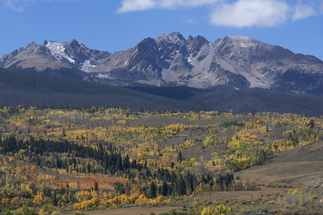 Peak K, Peak L, Gore Thumb, Guyselman, Peak N and Peak O from Highway 9 in fall colors