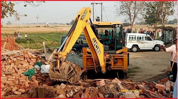 सरकार बनने के बाद लगातार चल रहा योगी बाबा का बुलडोजर, माफियाओं में बुलडोजर का खौफ