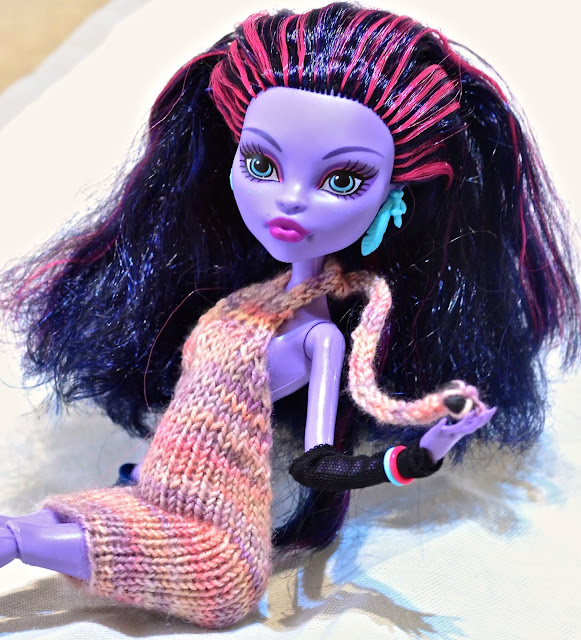 I-Cord Dress Knitting Pattern for Monster High Doll