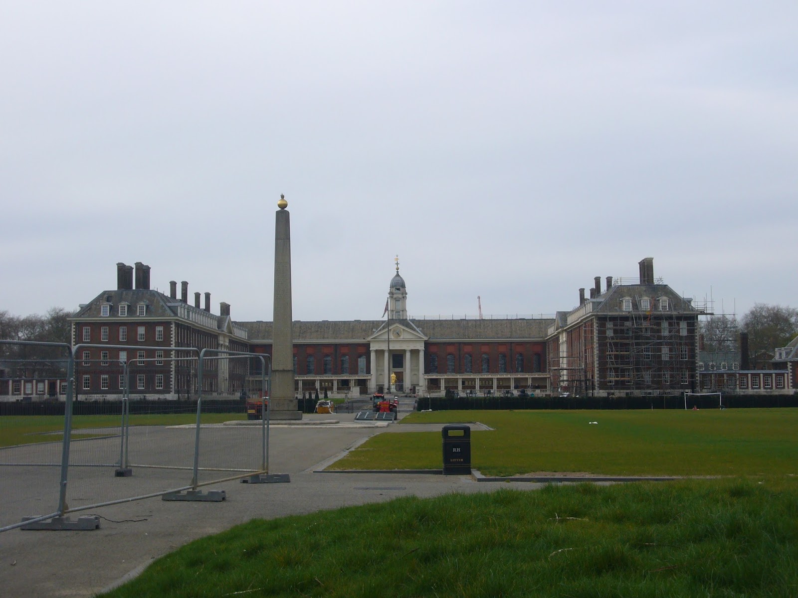 Holmes And Poirot In London ロンドン チェルシー王立廃兵院 Royal Hospital Chelsea
