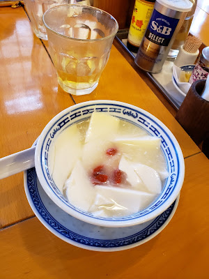 杏仁豆腐