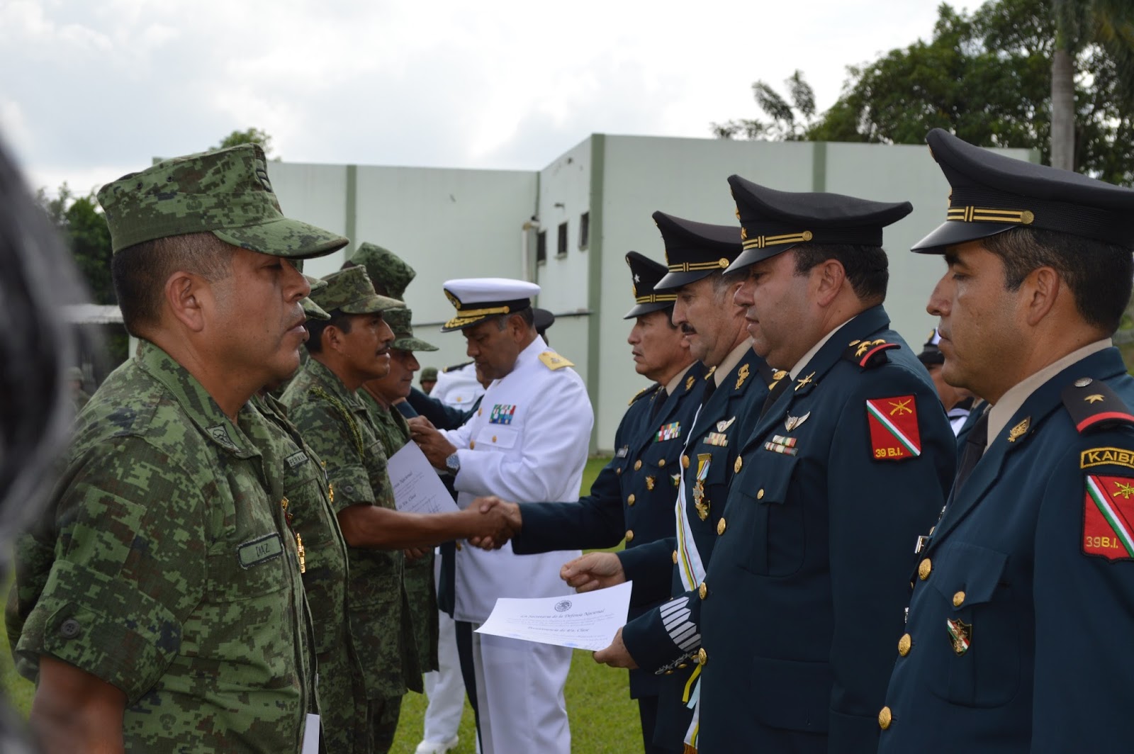 VaXtuxpan. Periodismo Virtual.: Ejército y Armada de ...