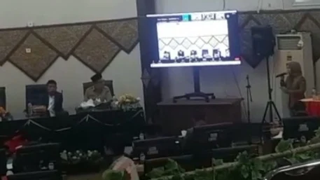 Rapat Paripurna DPRD Kota Padang, Ini Tiga Tiga Ranperda yang Disampaikan Pemko