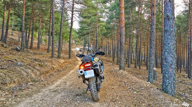 BMW F800 GS. Trail forever. Albarracín Por Fin.