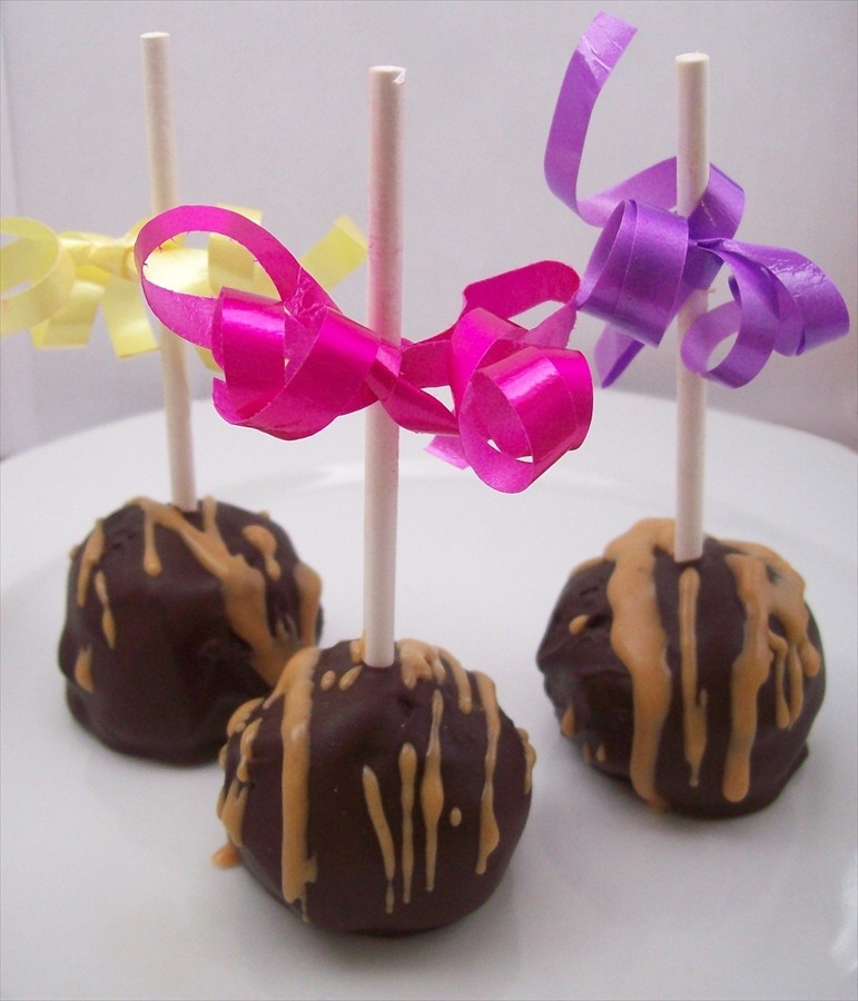 cake pops how to. CAKE POPS are fantastic little