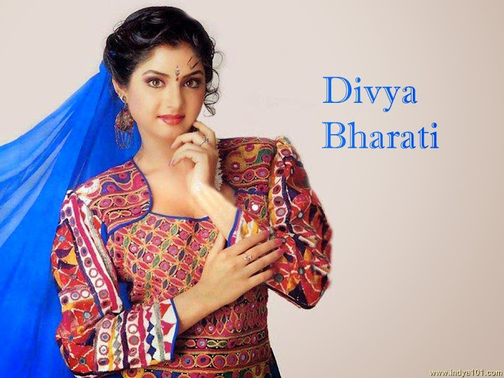 Divya-Bharti-hot-Bra-Images