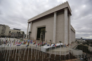 O replică a Templului lui Solomon, construită de biserica braziliană evanghelică "Universal Church of the Kingdom of God" din Sau Paolo, fotografie de Nacho Doce, Reuters