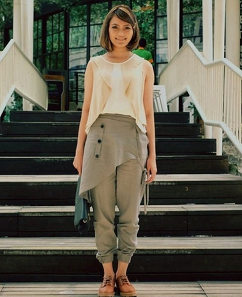 32 Foto OOTD Rina Nose Yang Super Fashionable Indonesian Paparazzi