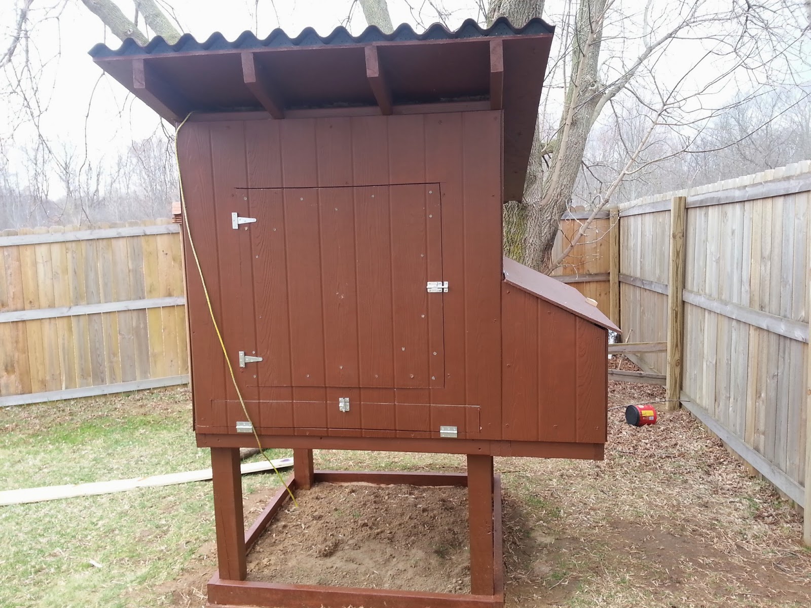 How to Build the Easy to Clean Backyard Chicken Coop - Part One 