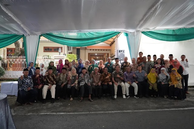 Sambutan Hangat Dr. Sri Suciati Warnai Silaturahmi PGRI
