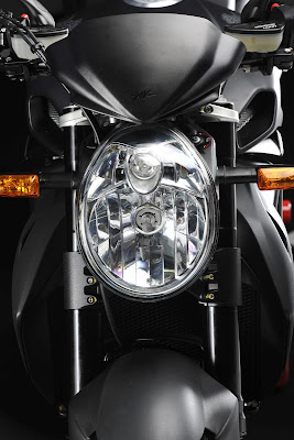 2011 MV Agusta Brutale 920 Front Light