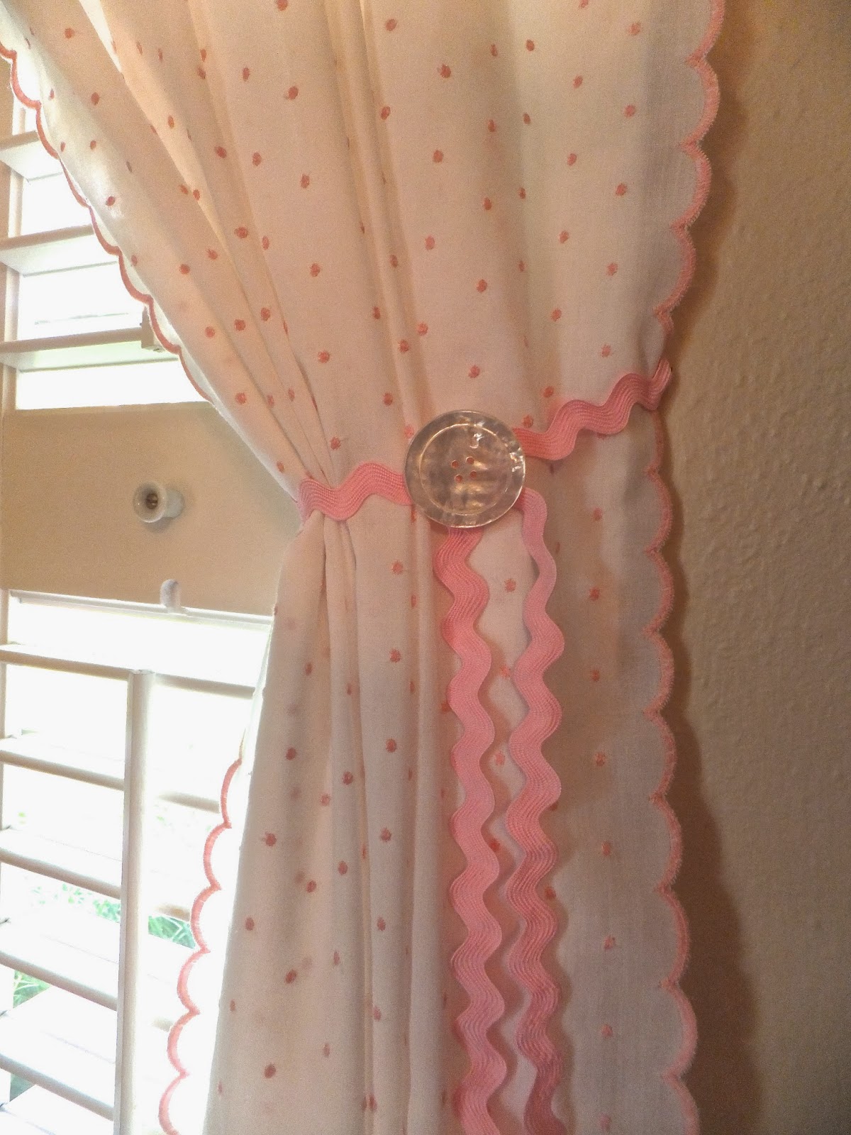 Ash Tree Cottage: Mystical DIY Curtain Tie Backs