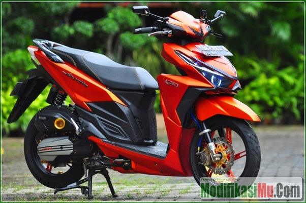 Modifikasi Honda Vario 150 Esp Gaya Modern Autobrush