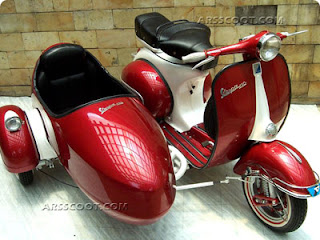 vespa motorcycle wallpaper