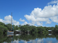 rio dulce viaggio in solitaria guatemala