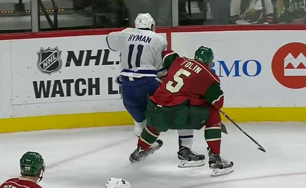 Christian Folin slew foot Zach Hyman