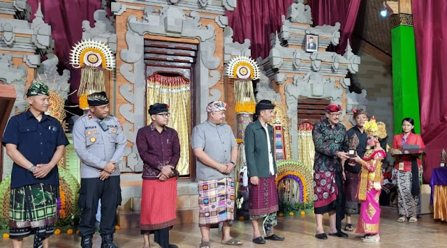    Penglipuran Village Festival KE-IX Ditutup Oleh Wakil Bupati Bangli