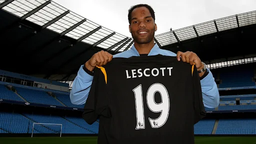 Joleon Lescott joins Manchester City from Everton