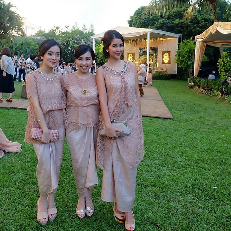 Kebaya Modern Untuk Anak  Remaja  Moco Wo