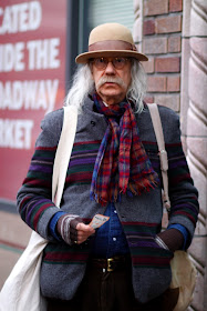 Layers mixed patterns seattle street style fashion it's my darlin' vintage hat scarf round glasses