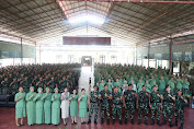Danbrigif 3 Kostrad Bersama Ketua Persit KCK Cabang XXXI Kunjungi Yonif 431 Kostrad 