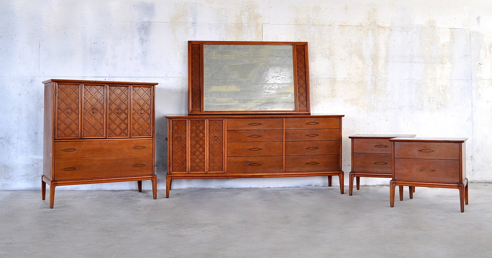 SELECTMid-Century Modern Design Finds: Mid Century Modern Highboy ...