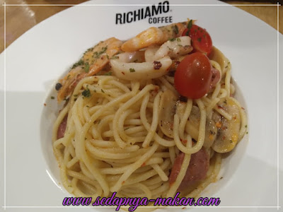 spaghetti aglio olio