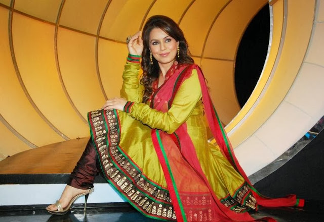 Mahima Chaudhary HD Wallpaper