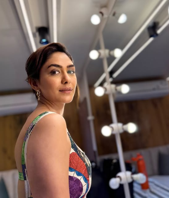 Mrunal Thakur Latest Photo Shoots Photos