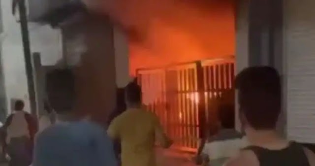 MP News: दो मंजिला बिल्डिंग में लगी भयानक आग, 7 लोगो की जिंदा जलकर मौत