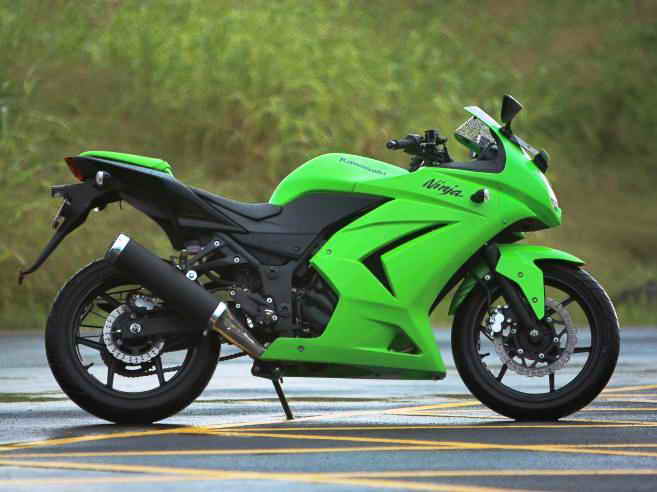 Kawasaki 250r. Kawasaki Ninja 250R Reviews: