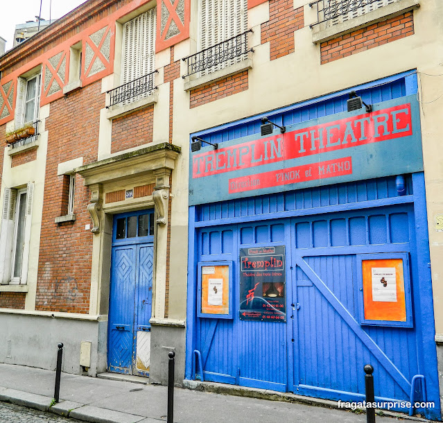 Teatro no bairro de Montmartre em Paris