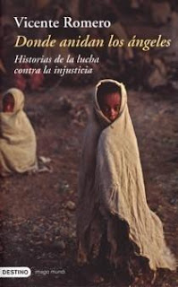 Portada del libro Donde habitan los ángeles, de Vicente Romero.