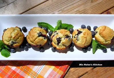 Berry Patch Muffins at Miz Helen's Country Cottage