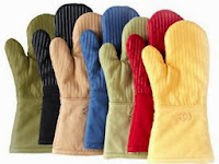 calphalon oven mitt