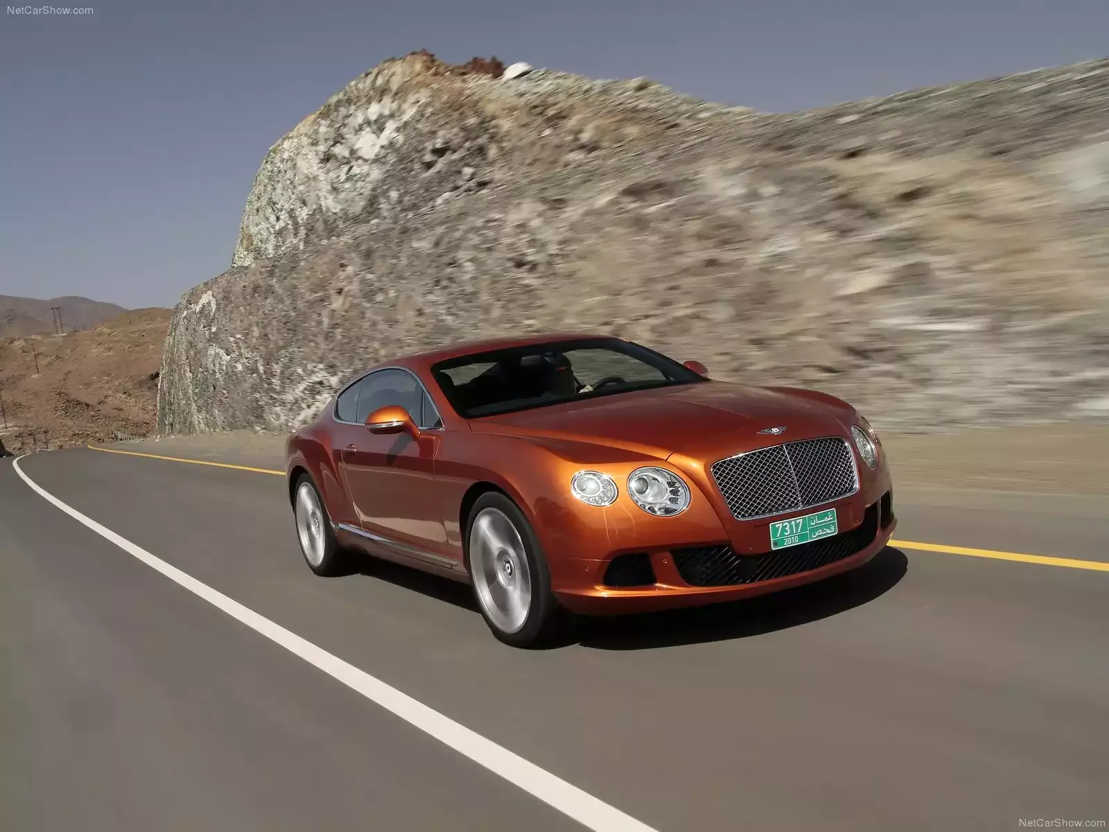 Hình ảnh xe ô tô Bentley Continental GT 2012 & nội ngoại thất