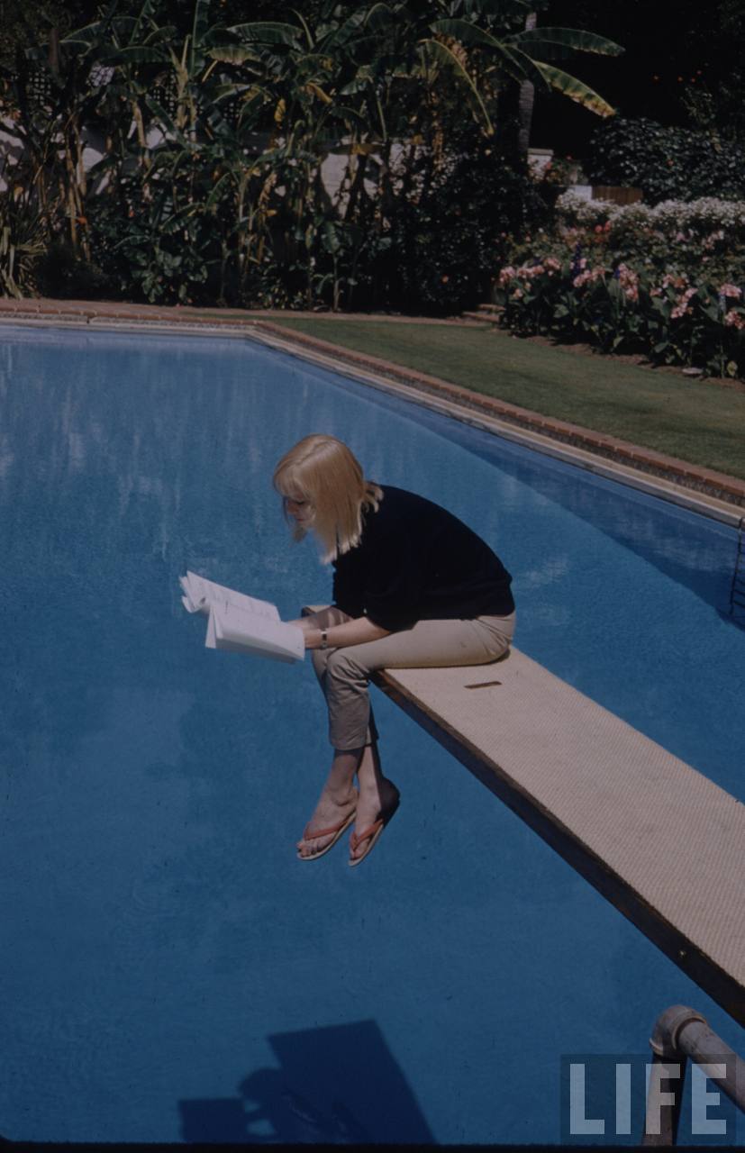 ICON | May Britt