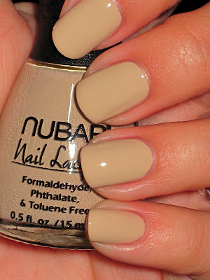 Nude colours nail art design