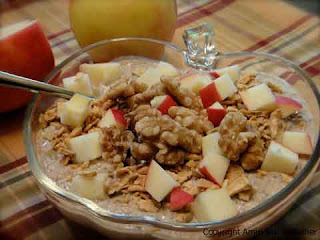 Raw Apple Butter Oatmeal