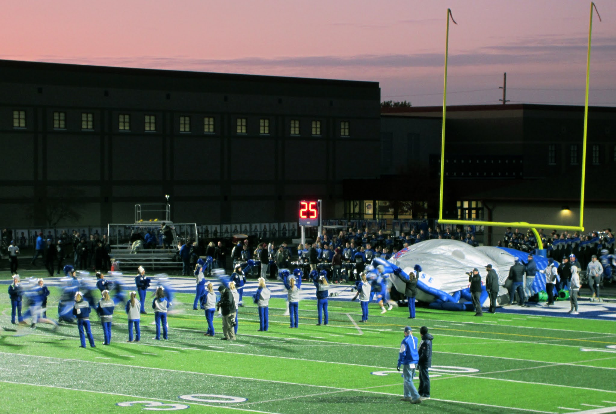 Hamilton Southeastern Royals player entrance