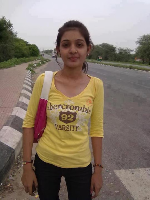 vip girls pic, charming indian girl pic, smart Indian girls