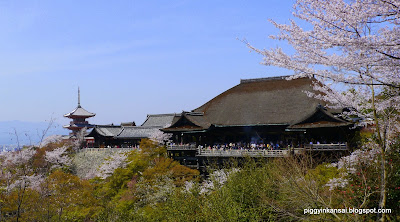 kiyomizu temple in kyoto japan