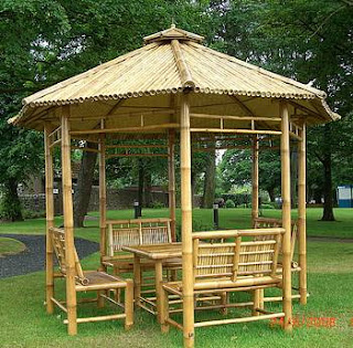 gambar gazebo dari bambu